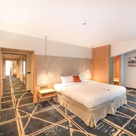 Mercure Centrum 4*