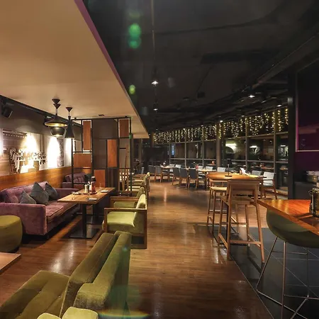 Mercure Centrum 4*