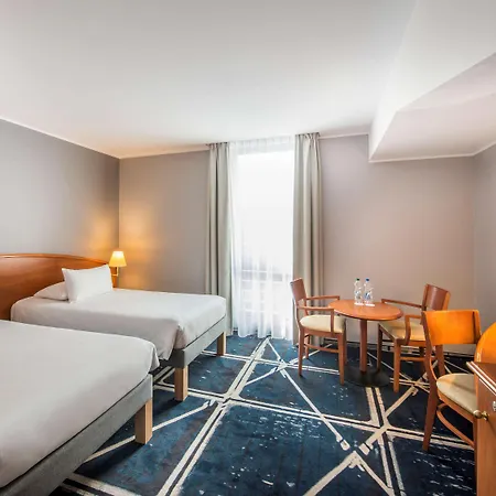 Mercure Centrum מלון פוזנן
