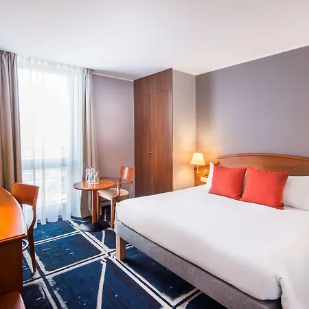 מלון Mercure Centrum