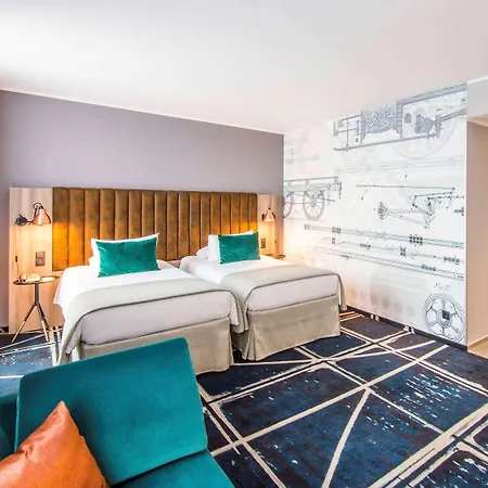 Mercure Centrum מלון 4*