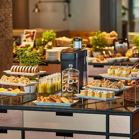 Mercure Centrum Hotel 4*