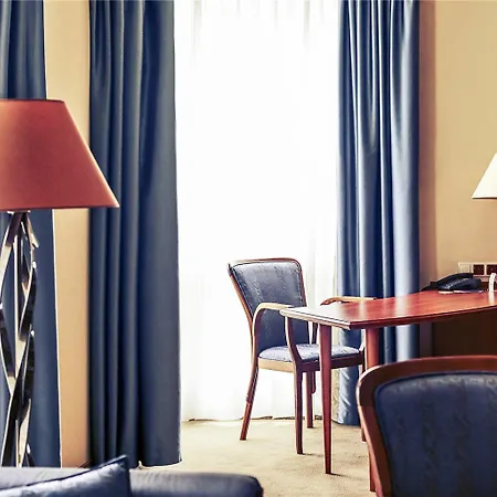 Mercure Centrum Hotel 4*