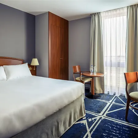 Mercure Centrum Hotel 4*