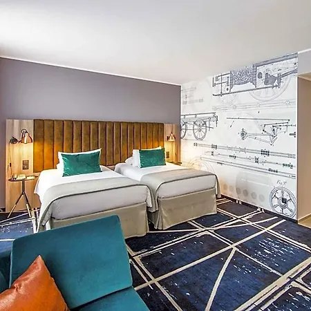 Mercure Centrum Hotel 4*