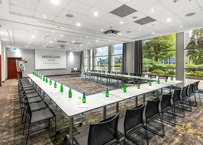 Mercure Centrum מלון 4*